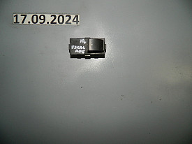 ПУЛЬТ СТЕКЛОПОДЪЕМНИКА ЗАДНИЙ (R-L) (25898072) CADILLAC ESCALADE GMT900 2006-2014