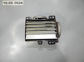 ДЕФЛЕКТОР ПЕРЕДНЕЙ ПАНЕЛИ ЦЕНТРАЛЬНЫЙ ПРАВЫЙ (КРАСКА СЛЕЗЛА) MITSUBISHI ENDEAVOR D7-W 2003-2011