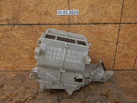 КОРПУС ПЕЧКИ MITSUBISHI MONTERO 3 PAJERO 3 V60 1999-2006