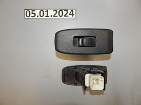 ПУЛЬТ УПРАВЛЕНИЯ СТЕКЛОПОДЪЕМНИКОМ ДВЕРИ ЗАДНИЙ (R-L) (MR445659) MITSUBISHI MONTERO 3 PAJERO 3 V60 1999-2006