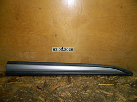 НАКЛАДКА ДВЕРИ ПЕРЕДНЯЯ ПРАВАЯ (5757A404) MITSUBISHI OUTLANDER GF0W - GG0W 2012-2021