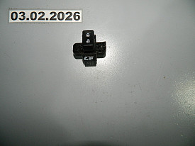 КНОПКА БЛОКИРОВКИ ДВЕРИ ПЕРЕДНЯЯ ПРАВАЯ (8608A239) MITSUBISHI OUTLANDER GF0W - GG0W 2012-2021