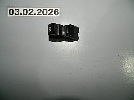 ПУЛЬТ СТЕКЛОПОДНМНИКА ЗАДНИЙ (R-L) (8608A319) MITSUBISHI OUTLANDER GF0W - GG0W 2012-2021