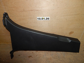 НАКЛАДКА СРЕДНЕЙ СТОЙКИ НИЖНЯЯ ПРАВАЯ (94022-XC00A) (ЧЕРНЫЙ) SUBARU ASCENT WM 2017-Н.В