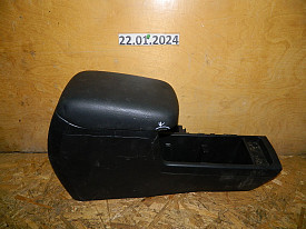 КОНСОЛЬ СРЕДНЯЯ (БОРОДА) (ЧЕРНАЯ) (ПОЦАРАПАННА) SUBARU FORESTER SH 2008-2013
