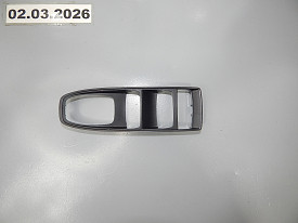 НАКЛАДКА ПУЛЬТА СТЕКЛОПОДЪЕМНИКА ПЕРЕДНЯЯ ЛЕВАЯ (ЧЕРНЫЙ) SUBARU LEGACY 7 BW 2019-Н.В