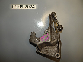 КРОНШТЕЙН КРЕПЛЕНИЯ ГУР (ГУРА) 2.5 SUBARU OUTBACK 3 BP 2003-2009
