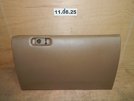 БАРДАЧОК ПЕРЕДНЕЙ ПАНЕЛИ (СВЕТЛО-КОРИЧНЕВЫЙ) ACURA MDX YD1 2000-2006