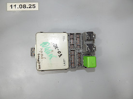 БЛОК ПРЕДОХРАНИТЕЛЕЙ ПРАВЫЙ (САЛОН) (38850-S3V-A130-M1) ACURA MDX YD1 2000-2006