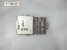 БЛОК ПРЕДОХРАНИТЕЛЕЙ ЛЕВЫЙ (САЛОН) (38800-S3V-A210-M1) ACURA MDX YD1 2000-2006