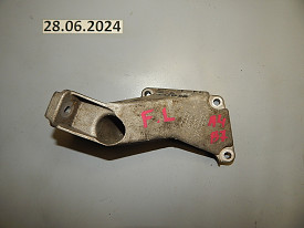 КРОНШТЕЙН ДВИГАТЕЛЯ ПЕРЕДНИЙ ЛЕВЫЙ 2.0 (8E0199307A) AUDI A4 B7 2004-2008