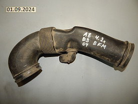 ПАТРУБОК ВОЗДУШНОГО ФИЛЬТРА (077129629) AUDI A8 D3 2002-2009