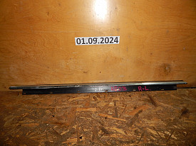 МОЛДИНГ СТЕКЛА ДВЕРИ ЗАДНИЙ ЛЕВЫЙ (ХРОМ) AUDI A8 D3 2002-2009