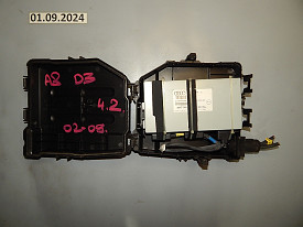 БЛОК УПРАВЛЕНИЯ ТЕЛЕФОНОМ (SWITCH-BOX) (86845-70V010) AUDI A8 D3 2002-2009
