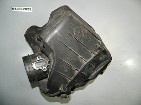 КОРПУС ВОЗДУШНОГО ФИЛЬТРА ПРАВЫЙ 4.2 (FSI) (4H0133824) AUDI A8 D4 2009-2017
