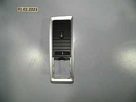 ДЕФЛЕКТОР ПЕРЕДНЕЙ ПАНЕЛИ ЛЕВЫЙ (ЧЕРНЫЙ-СЕРЕБРО) (596406C1SD) DODGE RAM DJ-DS 2008-2012