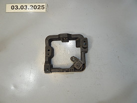 КРЕПЛЕНИЕ РАМКА ПРОТИВОТУМАНКИ ПРАВОЕ HONDA ACCORD 7 UC CM6 (USA) 2002-2008