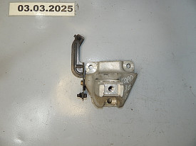 КРОНШТЕЙН ПОДУШКИ ПЕРЕДНИЙ 3.0 (50630-SDB-A00) HONDA ACCORD 7 UC CM6 (USA) 2002-2008