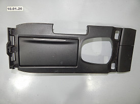 ПЛАСТИК СРЕДНЕЙ КОНСОЛИ (С РАМКОЙ АКПП И ПОДСТАКАННИКОМ) (77295-TA0-A1) (ЧЕРНЫЙ) HONDA ACCORD 8 CP (USA) 2008-2012