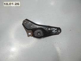 КРОНШТЕЙН КРЕПЛЕНИЯ РАДИАТОРА ВЕРХНИЙ ЛЕВЫЙ HONDA ACCORD 8 CP (USA) 2008-2012