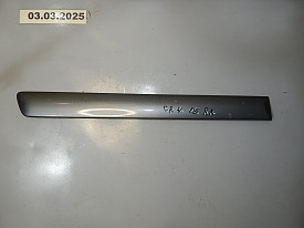 МОЛДИНГ ДВЕРИ ЗАДНИЙ ПРАВЫЙ (75303-S9A) (С ПОТЕРТОСТЯМИ) HONDA CR-V 2 RD 2004-2006
