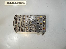 БЛОК ПРЕДОХРАНИТЕЛЕЙ САЛОНА (38200-S9A-A11-000) (ПРАВЫЙ РУЛЬ) HONDA CR-V 2 RD 2001-2006