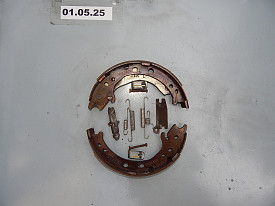КОЛОДКИ РУЧНИКА (КОМПЛЕКТ СТОЯНОЧНОГО ТОРМОЗА) (43154-СТК-А01) HONDA CR-V 4 RE-RM 2012-2018
