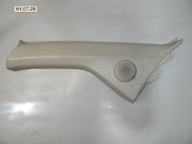 НАКЛАДКА ПЕРЕДНЕЙ СТОЙКИ ВЕРХНЯЯ ЛЕВАЯ (84151-SCVA) (СВЕТЛО-СЕРЫЙ) (ЦАРАПИНЫ) HONDA ELEMENT YH 2002-2006