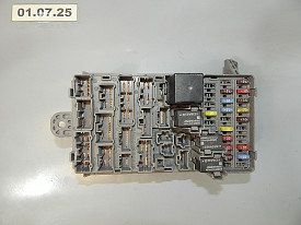 БЛОК ПРЕДОХРАНИТЕЛЕЙ САЛОНА (SCV-A32-A3) HONDA ELEMENT YH 2002-2011