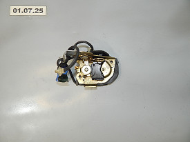 ЗАМОК ДВЕРИ ЗАДНИЙ ПРАВЫЙ НИЖНИЙ (2-КОНТАКТА) HONDA ELEMENT YH 2002-2011