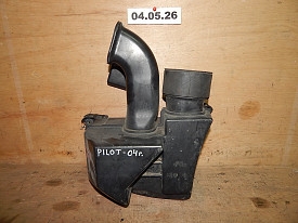 БАЧОК НАКОПИТЕЛЬНЫЙ (РЕЗОНАТОР ВОЗДУШНОГО ФИЛЬТРА) HONDA PILOT 1 YF1 2002-2005