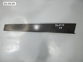 НАКЛАДКА РАМКИ СТЕКЛА ДВЕРИ ПЕРЕДНЯЯ ПРАВАЯ (72430-S9V-A0) HONDA PILOT 1 YF1 2002-2008