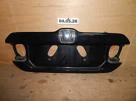 НАКЛАДКА ДВЕРИ БАГАЖНИКА НАРУЖНАЯ (74890-S9VA-A000) HONDA PILOT 1 YF1 2002-2008