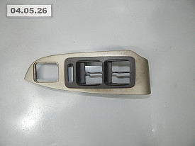 НАКЛАДКА ПУЛЬТА СТЕКЛОПОДЪЕМНИКА ПЕРЕДНЯЯ ЛЕВАЯ (83560-S9VA-A010) (ЦАРАПИНЫ ПОТЕРТОСТИ) (СЕРЫЙ) HONDA PILOT 1 YF1 2002-2008