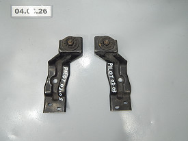 КРЕПЛЕНИЕ РАДИАТОРА КОНДИЦИОНЕРА (ПАРА) HONDA PILOT 1 YF1 2002-2005
