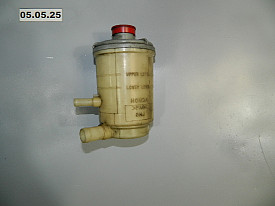 БАЧОК ГУР (53701-SHJ-A01) HONDA ODYSSEY RL3 RL4 (USA) 2004-2010