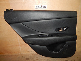 ОБШИВКА ДВЕРИ ЗАДНЯЯ ЛЕВАЯ (ЦАРАПИНЫ) (ЧЕРНЫЙ) HYUNDAI ELANTRA CN7 2020-2026