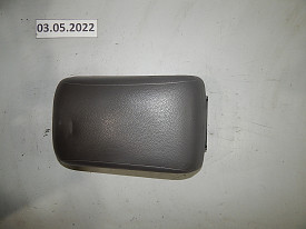 КРЫШКА ПОДЛОКОТНИКА (СЕРАЯ) HYUNDAI SANTA FE 2 CM 2006-2012