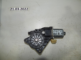 МОТОРЧИК СТЕКЛОПОДЪЕМНИКА ПЕРЕДНИЙ ПРАВЫЙ (82460-3Q000) HYUNDAI SONATA 6 YF 2009-2014