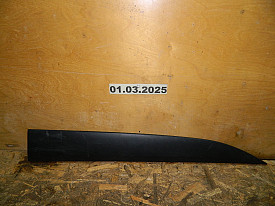 НАКЛАДКА ДВЕРИ ПЕРЕДНЯЯ ПРАВАЯ НИЖНЯЯ (87722-2S000) HYUNDAI TUCSON 2 LM - IX35 1 LM 2009-2015