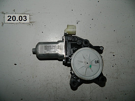 МОТОРЧИК СТЕКЛОПОДЪЕМНИКА ЛЕВЫЙ (F-R) (82460-1M000) KIA CERATO K2 2008-2013