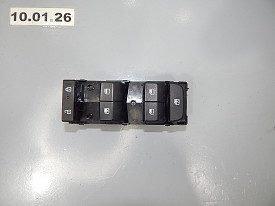 ПУЛЬТ СТЕКЛОПОДЬЕМНИКА ПЕРЕДНЕЙ ЛЕВОЙ ДВЕРИ (93571-Q5100) KIA SELTOS SP2 2019-2026