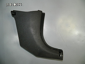 НАКЛАДКА ПЕРЕДНЕЙ СТОЙКИ НИЖНЯЯ ПРАВАЯ (ЧЕРНЫЙ) (85824-C6000) KIA SORENTO 3 UM 2014-2020