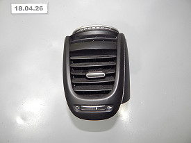 ДЕФЛЕКТОР ПЕРЕДНЕЙ ПАНЕЛИ ПРАВЫЙ (ЧЕРНЫЙ) KIA SOUL 2 PS 2014-2019