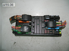 БЛОК ПРЕДОХРАНИТЕЛЕЙ САЛОНА LAND ROVER RANGE ROVER SPORT L320 2005-2009