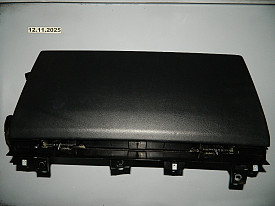 БАРДАЧОК ПЕРЕДНЕЙ ПАНЕЛИ ПАССАЖИРСКИЙ (ЧЕРНЫЙ) LAND ROVER RANGE ROVER SPORT L494 2013-2022
