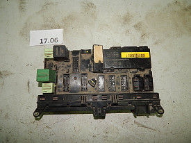 БЛОК ПРЕДОХРАНИТЕЛЕЙ САЛОНА (БОДИК) 3 (8 380 409) RANGE ROVER SPORT LM 2005-2009