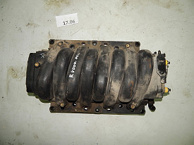 КОЛЛЕКТОР ВПУСКНОЙ 4.4 RANGE ROVER 3 2002-2005