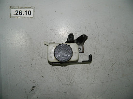 БАЧОК ТОРМОЗНОЙ LEXUS RX330-RX350-RX400H XU30 2003-2009