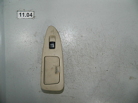 ПУЛЬТ УПРАВЛЕНИЯ СТЕКЛОПОДЪЕМНИКОМ ДВЕРИ ЗАДНИЙ ЛЕВЫЙ (БЕЖЕВЫЙ) (С НАКЛАДКОЙ И ПЕПЕЛЬНИЦЕЙ) LEXUS ES300-ES330 XV30 2001-2006